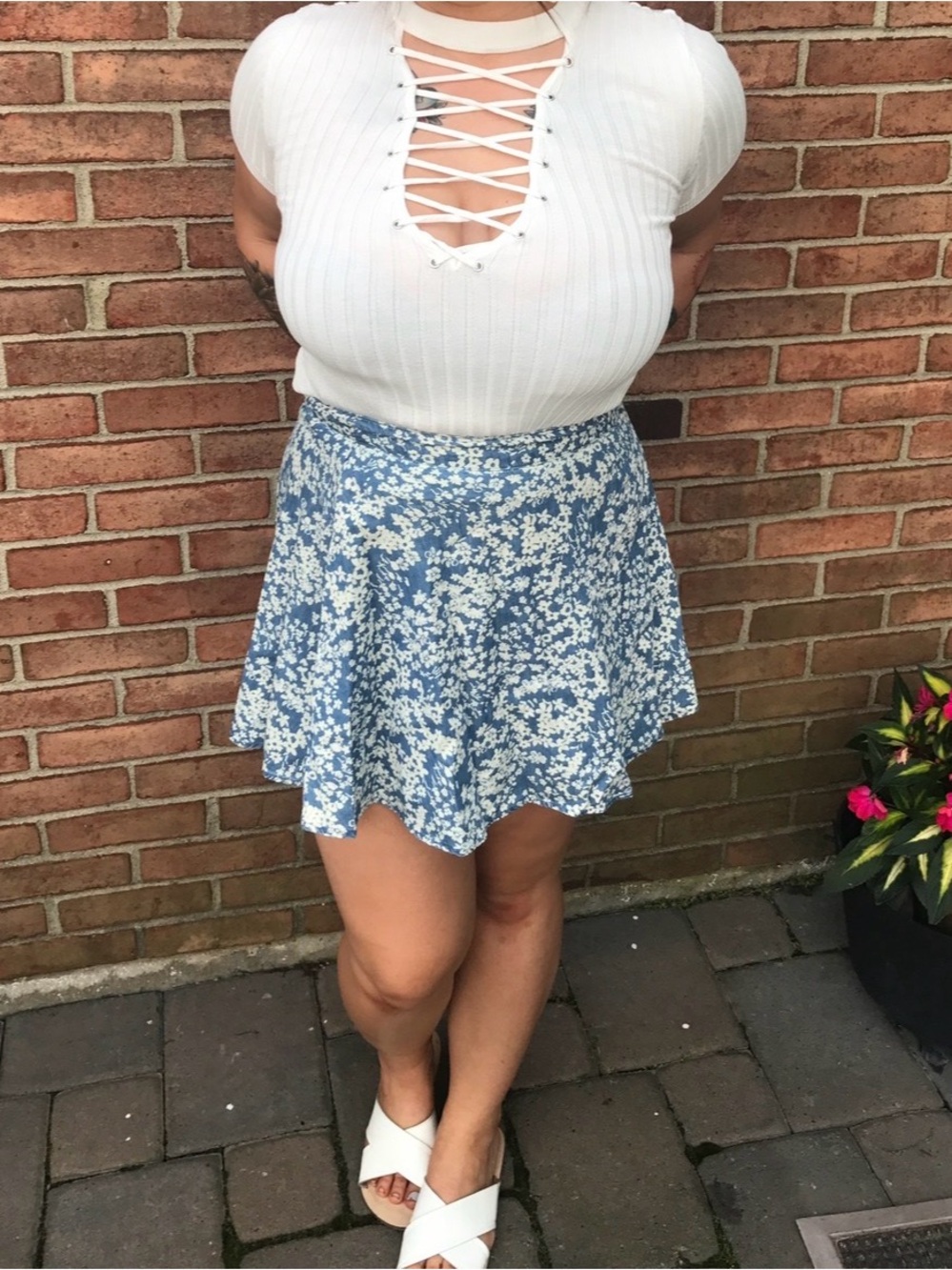 Forever 21 Blue Floral Mini Skirt M - Picture 4 of 6